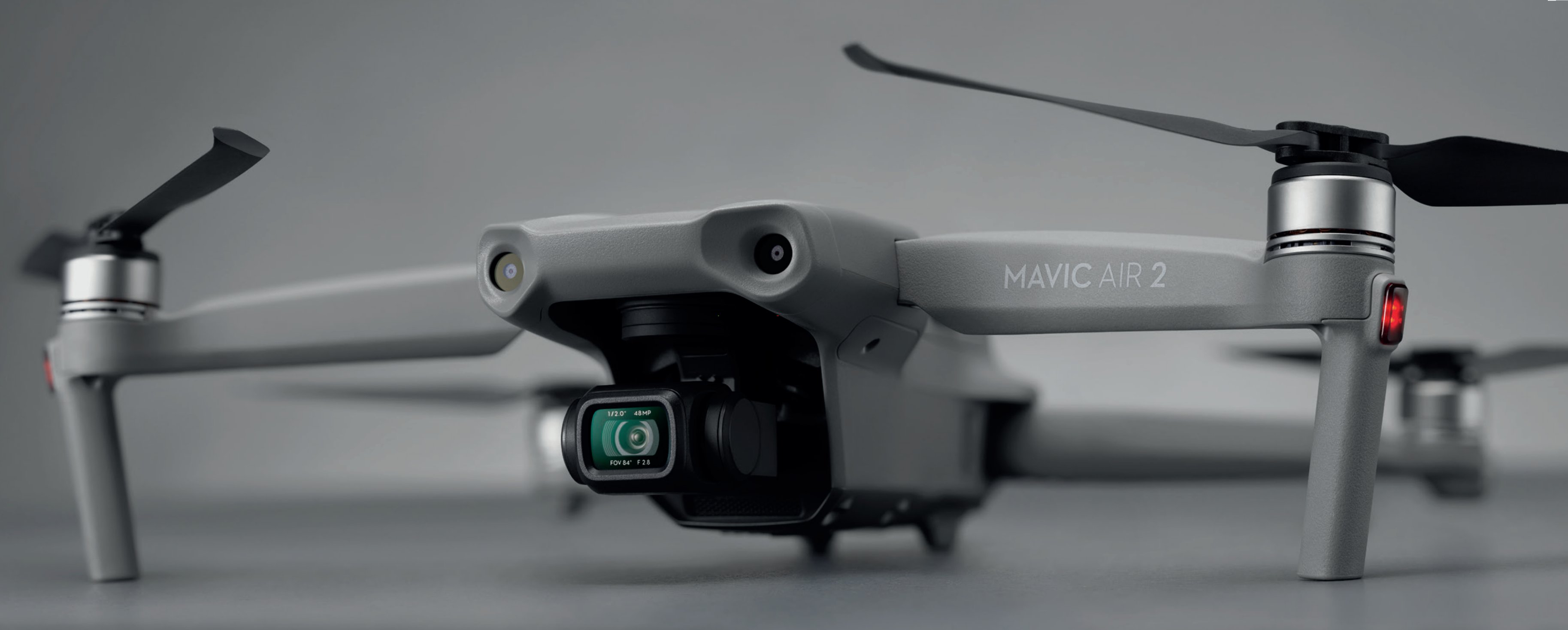 Cầm Flycam DJI Air