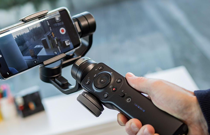 Cầm Gimbal