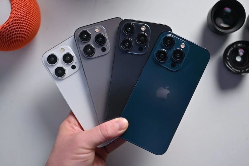 Cầm iphone 15 - Pro - Plus - Promax