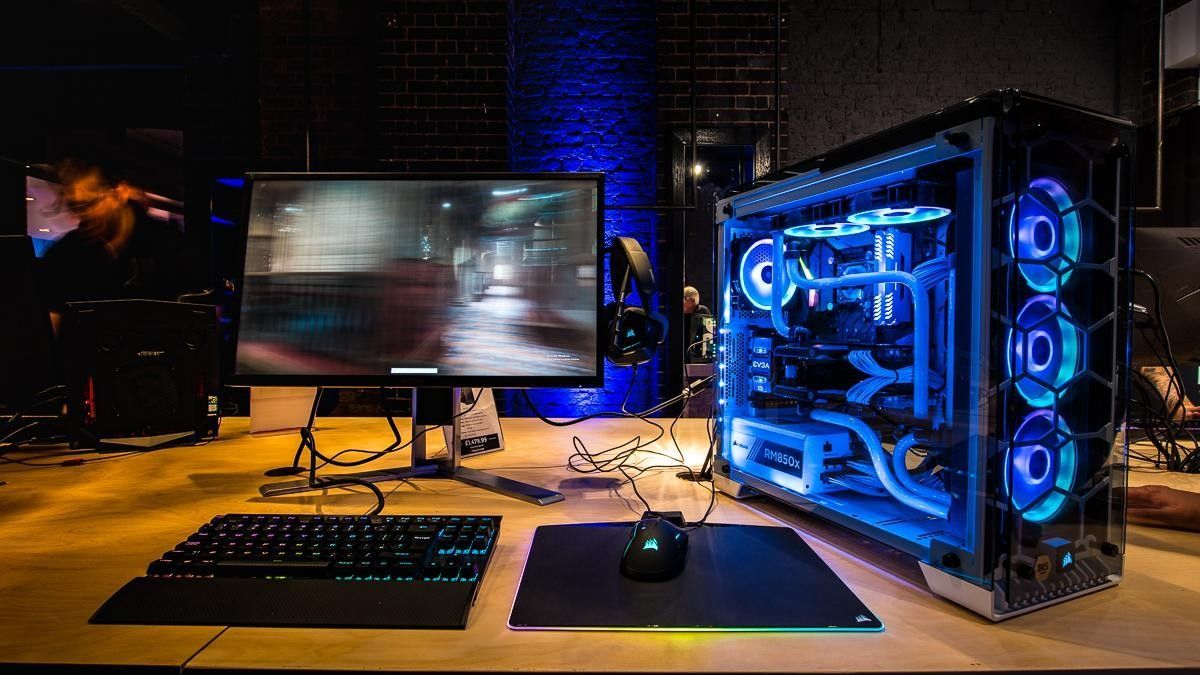 Cầm PC - máy vi tính