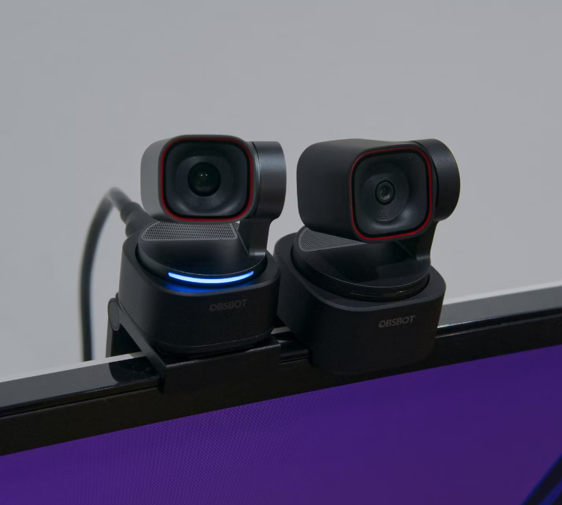 Cầm Webcam